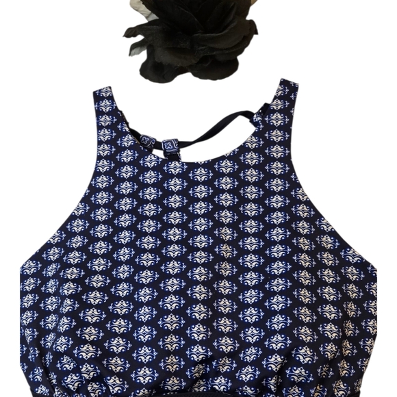 Athleta Tangier High Neck Tankini Top in Blue/White Abstract Print Preowned 36DD - Picture 4 of 12